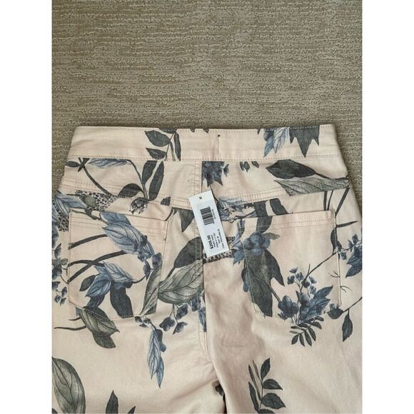 Frank Lyman Design Collection Embellished Blue Floral Print Jeans, Size M, NWT - Picture 8 of 8